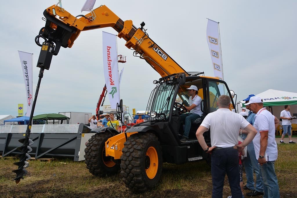 Гидробур для телескопического погрузчика JCB 88328
