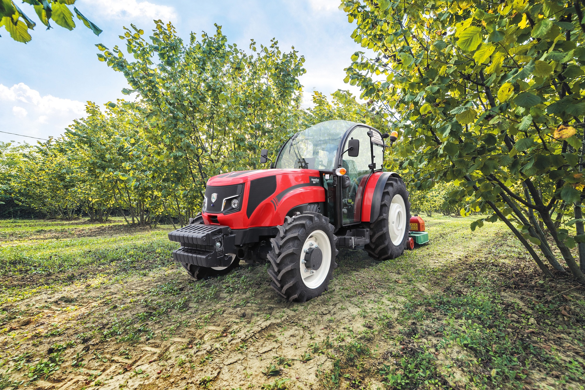 Садовый трактор ArmaTrac 804.4 FruitGarden 88612