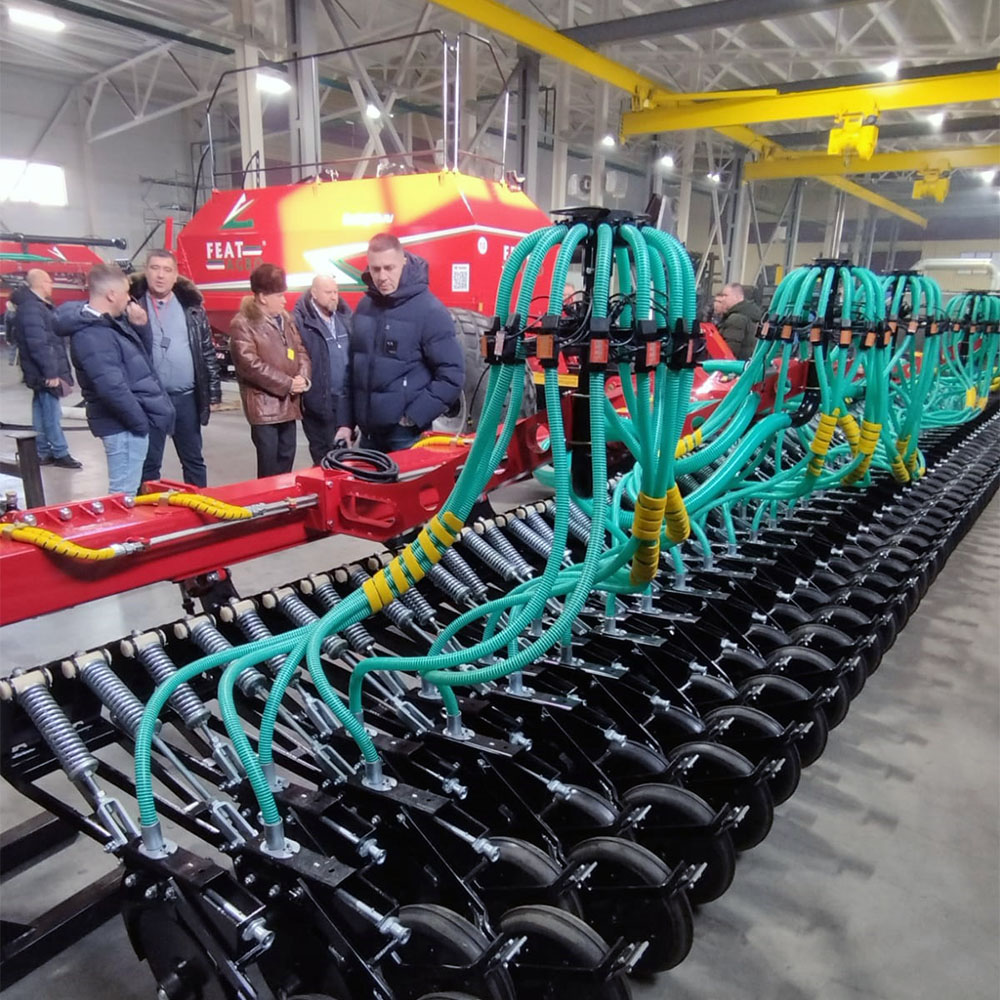 02_19 featagro_1 (1).jpg