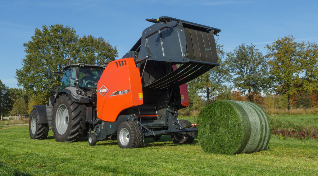 Kuhn-4.jpg Kuhn-4.jpg