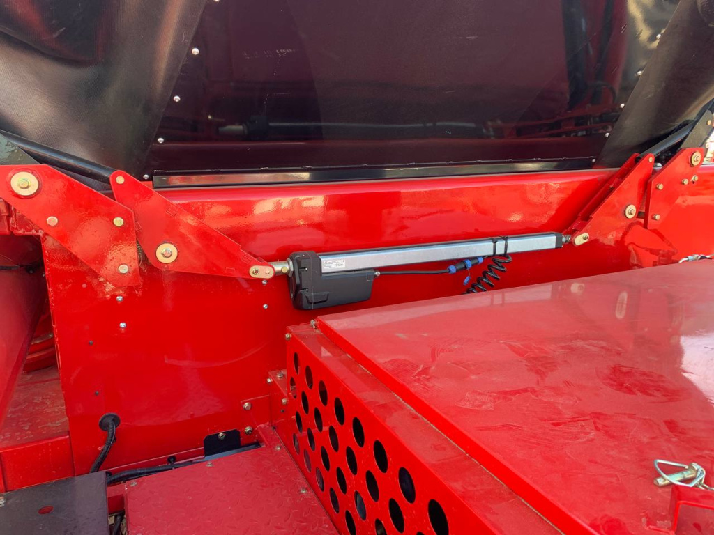 privod krishek bunkera.jpg